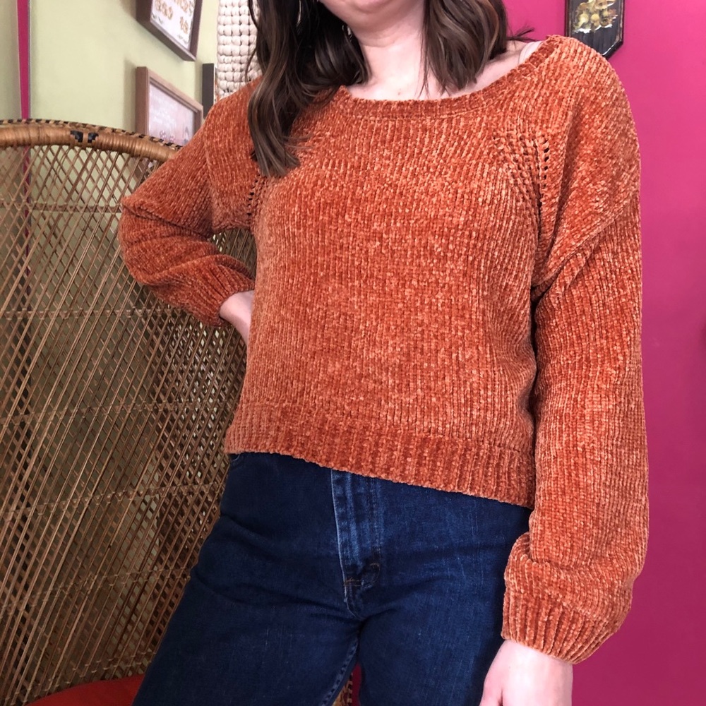 Orange balloon sleeve sweater